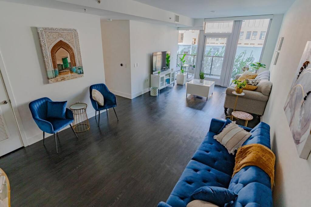 Апартаменты Downtown Paradise Escape With 2 Pools / Hot Tubs Лос-Анджелес Экстерьер фото
