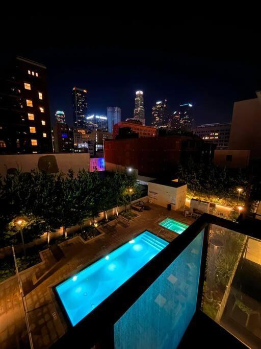 Апартаменты Downtown Paradise Escape With 2 Pools / Hot Tubs Лос-Анджелес Экстерьер фото